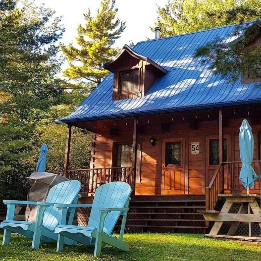 Les Chalets Sur Le Cap Saint Joachim Екстериор снимка